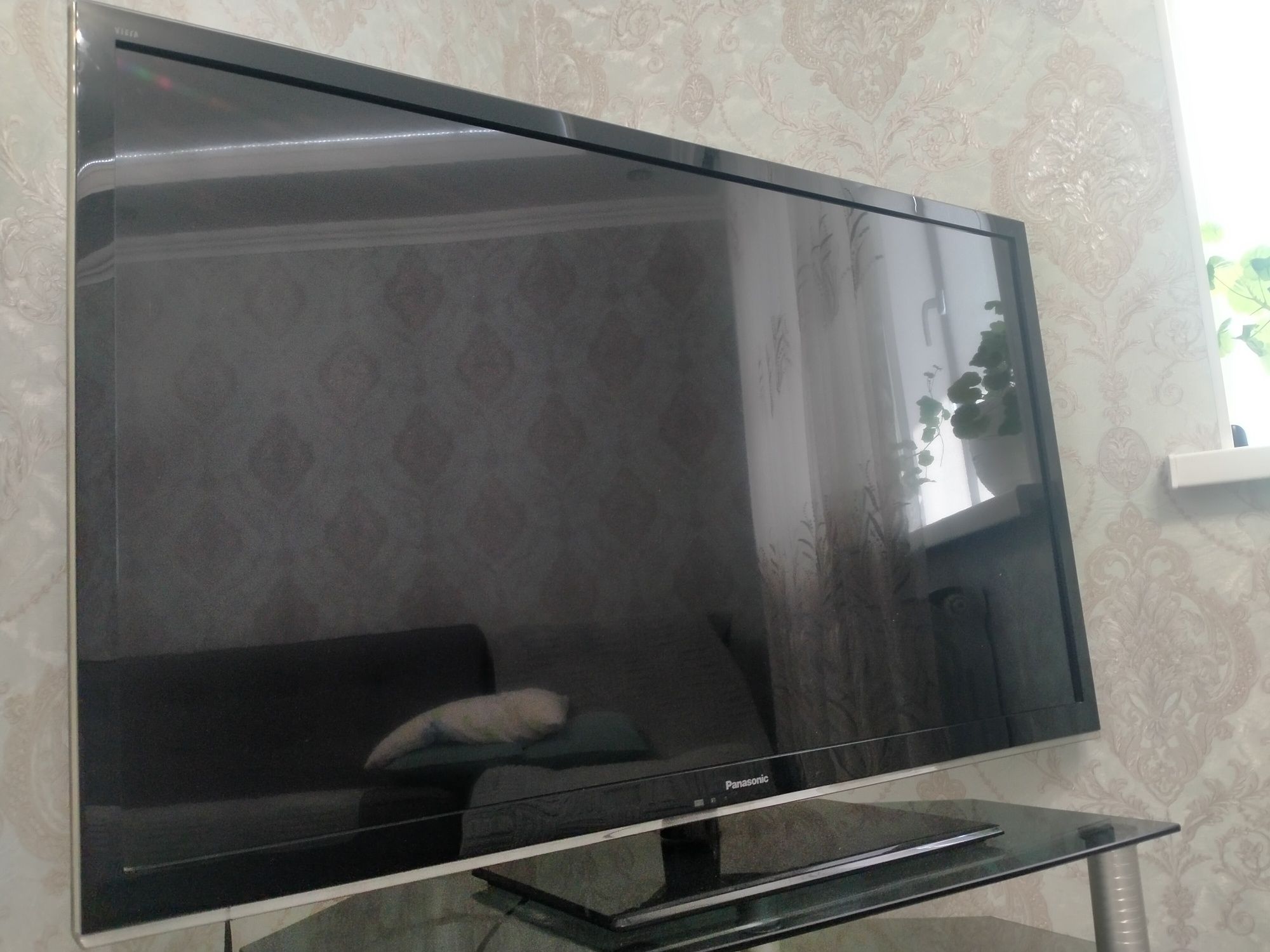 Тевилизор Panasonic TX-LR47E5
