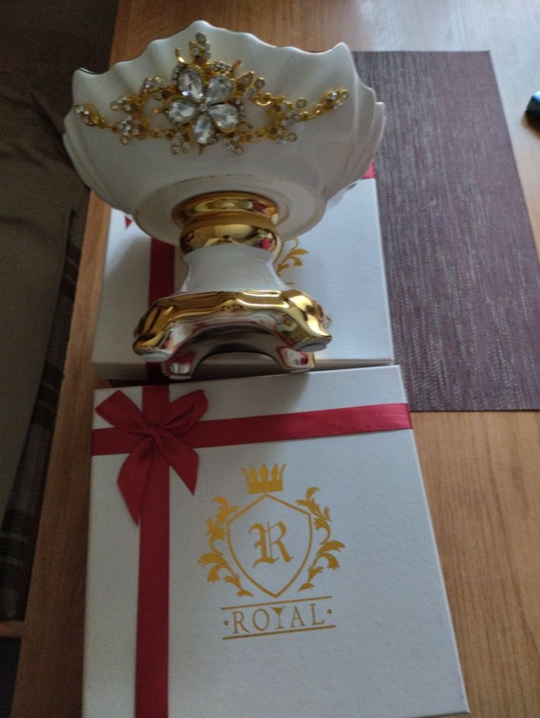 Вазочки, конфетницы 6000