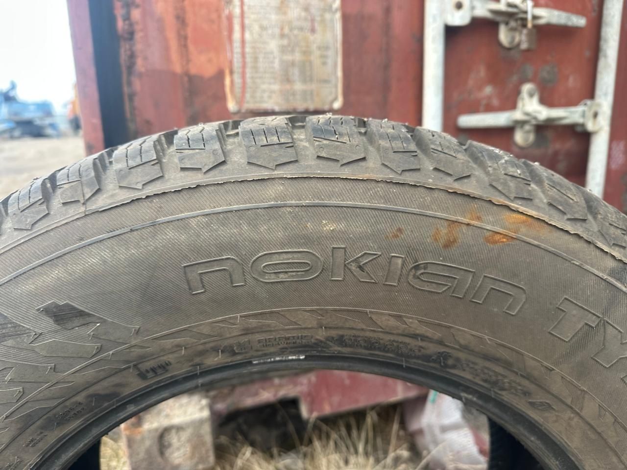 Шины NOKIAN 285/60R18