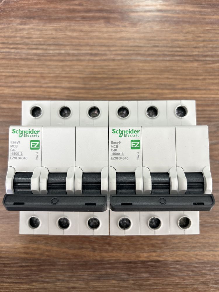 Продам автоматический выключатель Schneider Electric