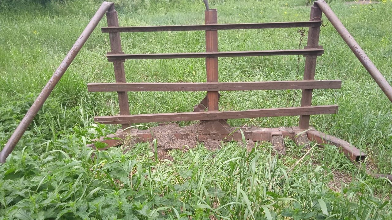 Продам или обменяю трактор и все для сенакоса