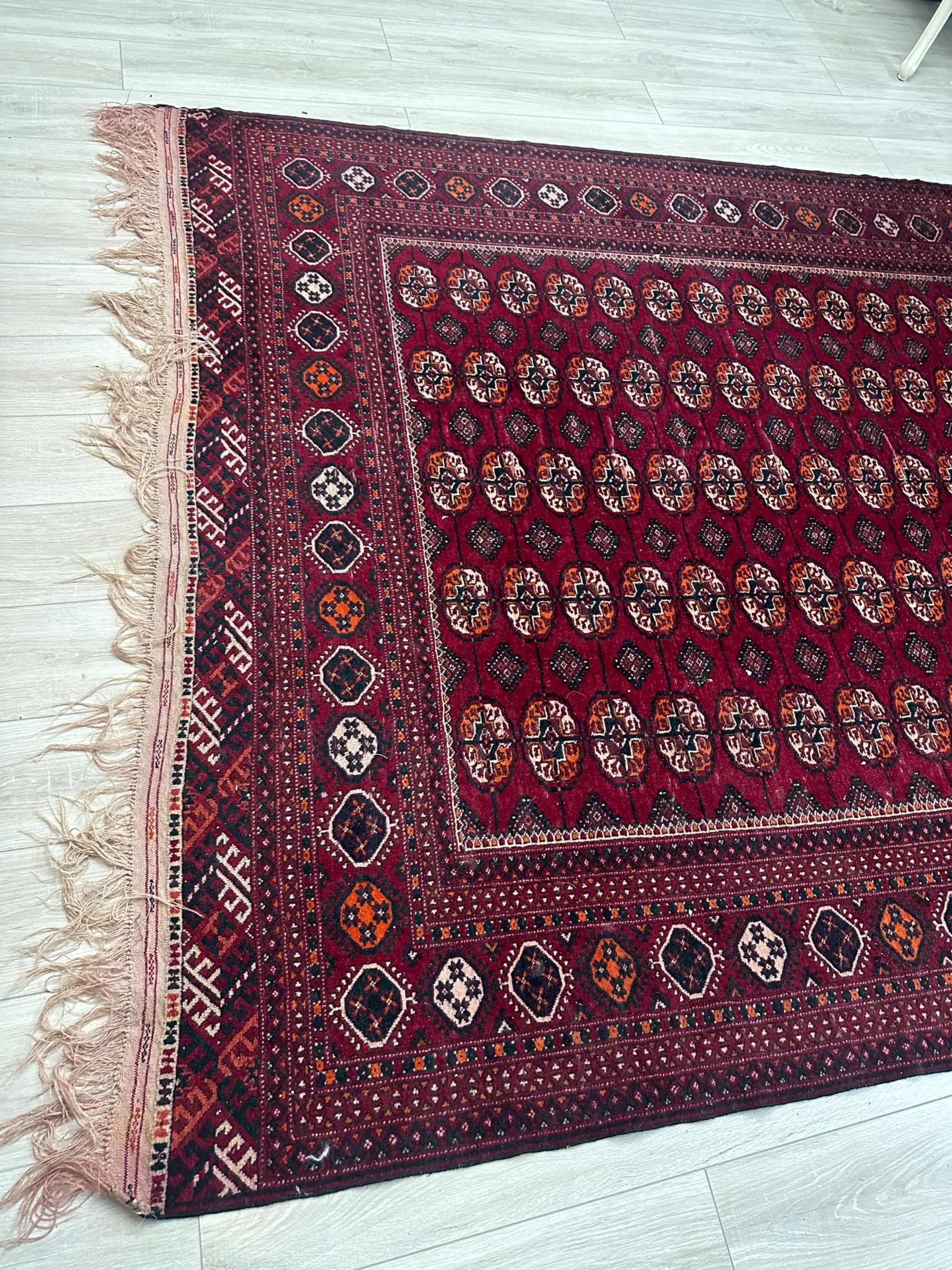 Ковер  туркменский
