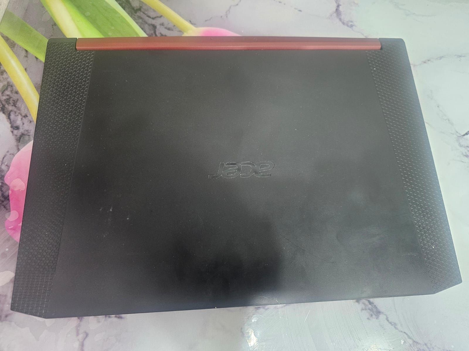 Продам игровой ноутбук Acer nitro 5 сумка мышка в комплекте