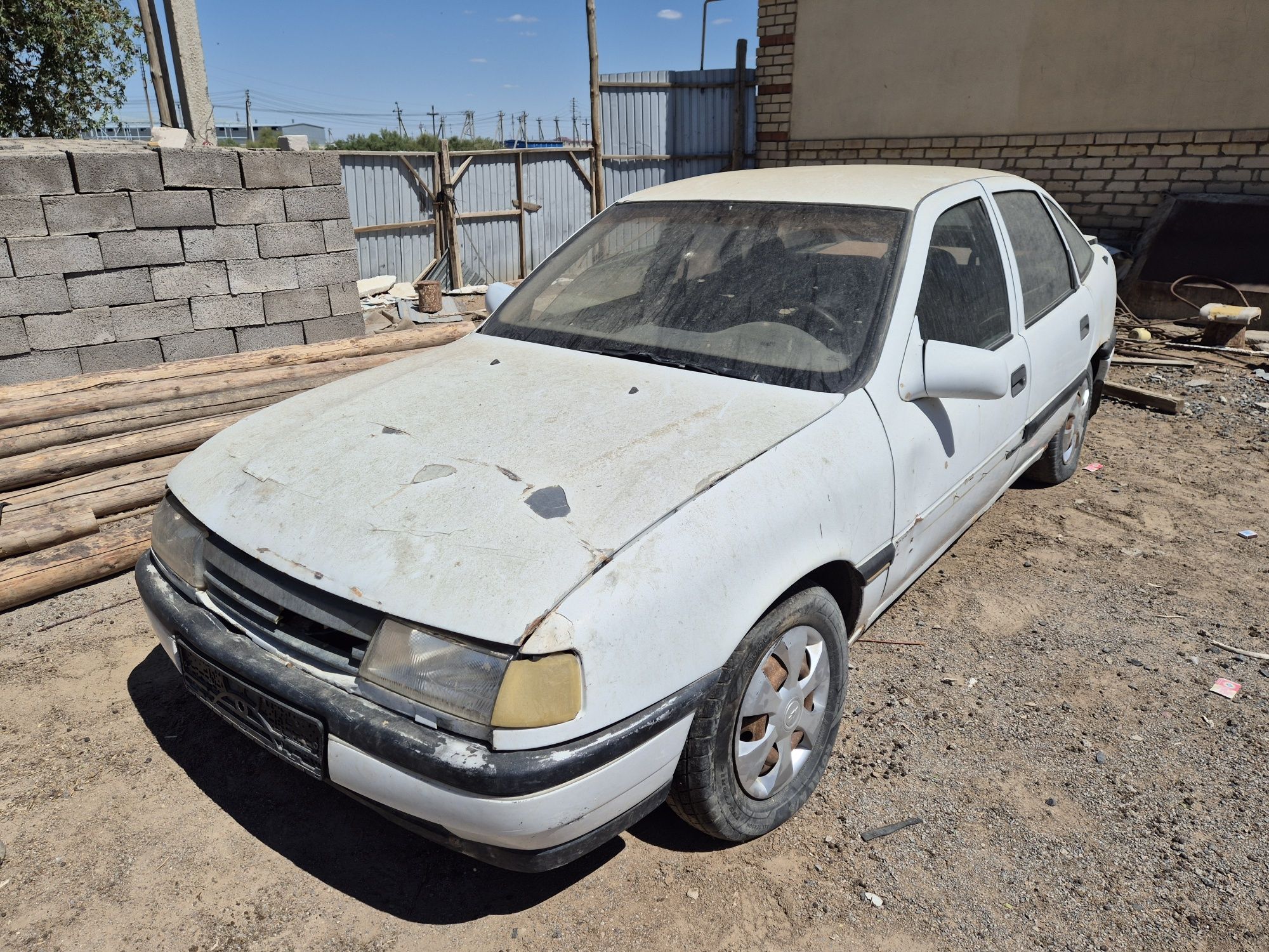 Opel Vectra A (1.8)
