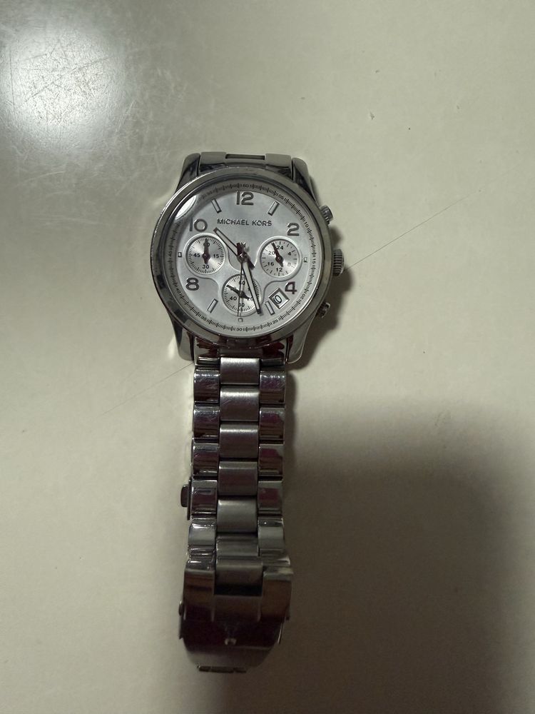 Часы Michael Kors 5076