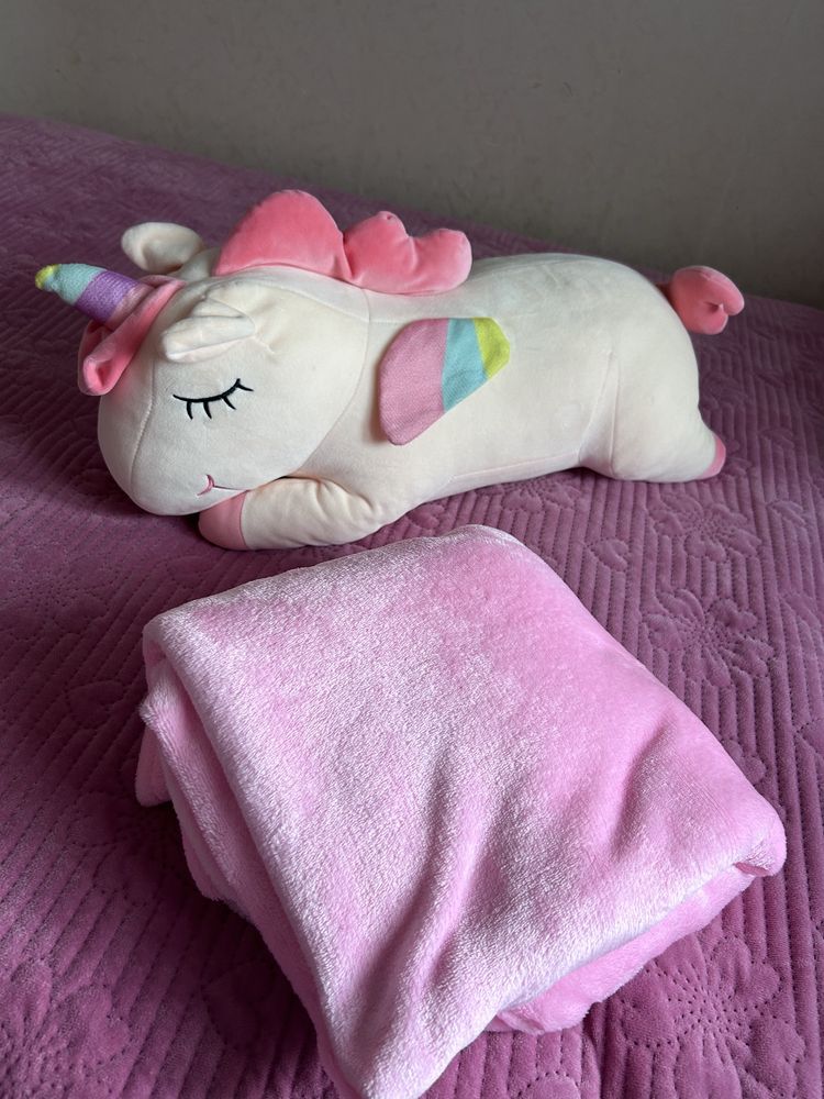 Продам игрушку с пледом