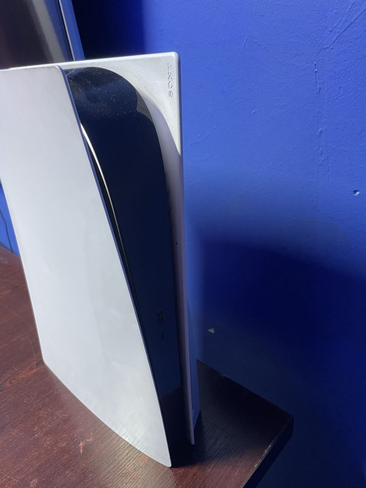Ps5 в хорошем сост