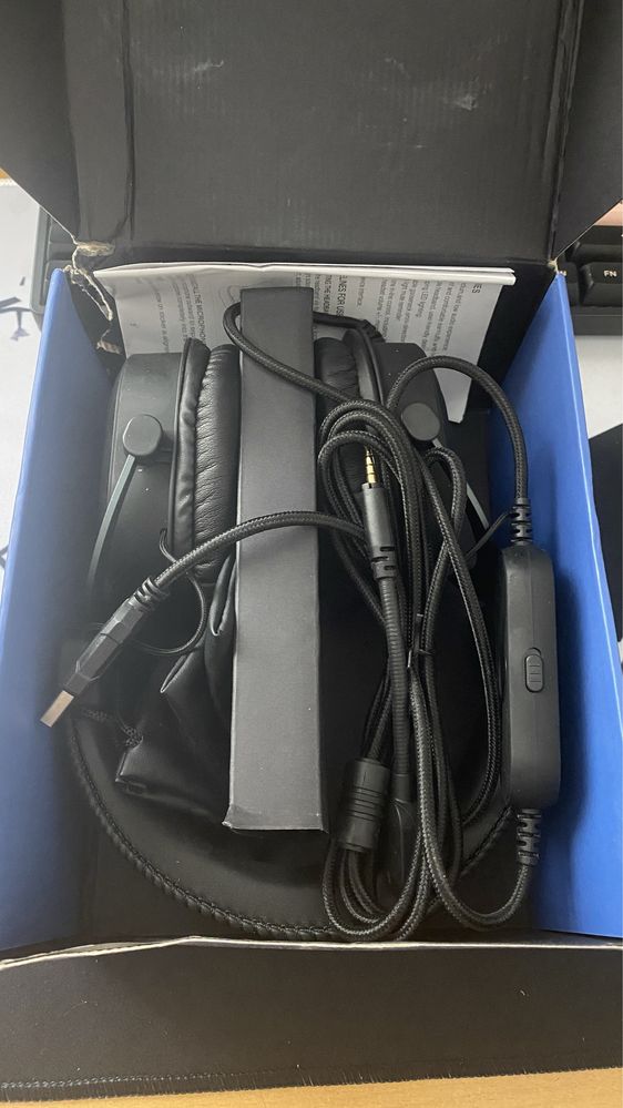 игровые наушники новые Fifine H6