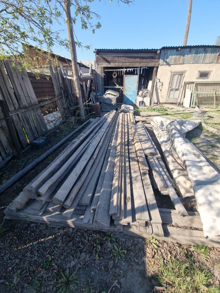 продам лестницы металлические