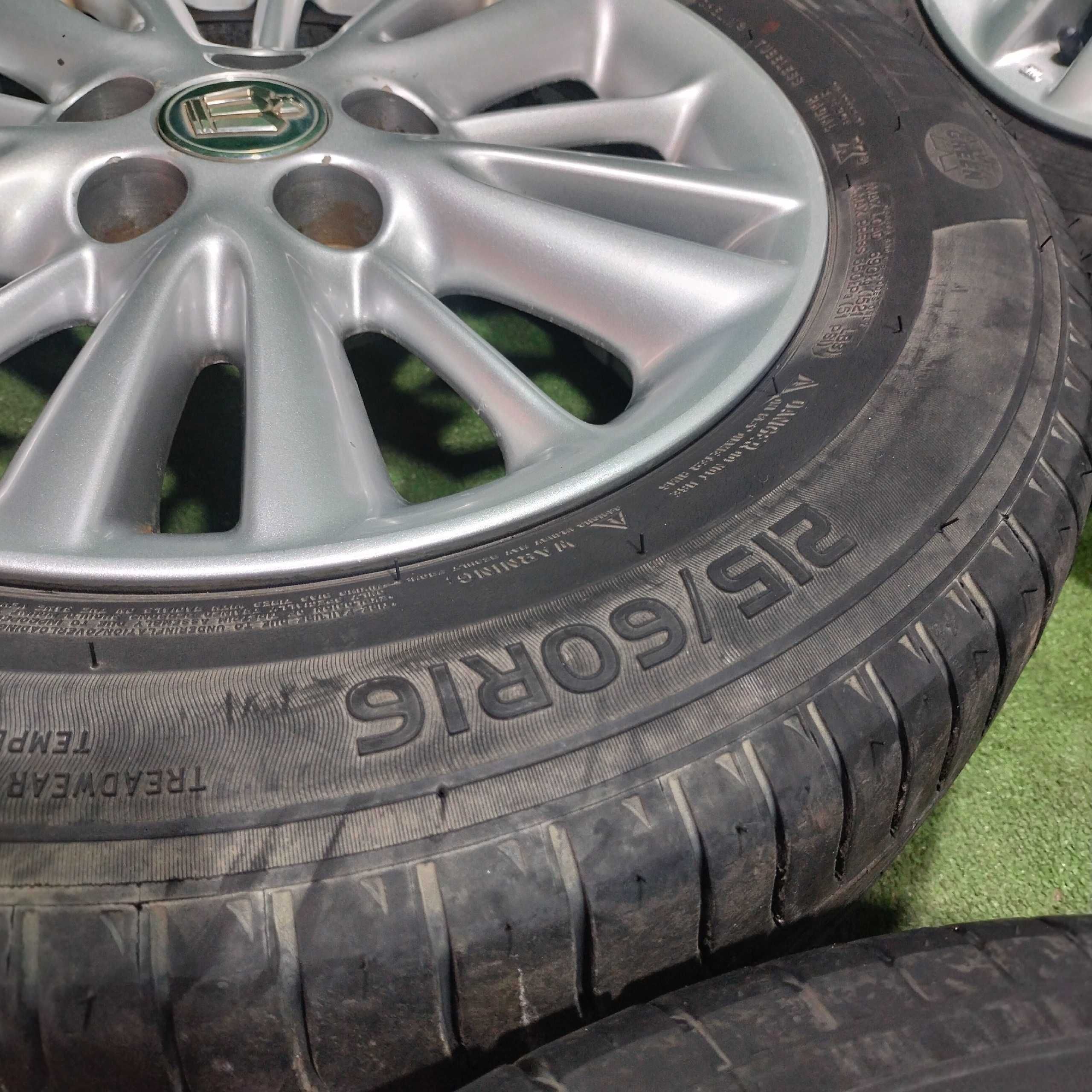 Продам Диски с шинами Michelin 215/60 R16 PSD 5/114,3 Toyota Crown