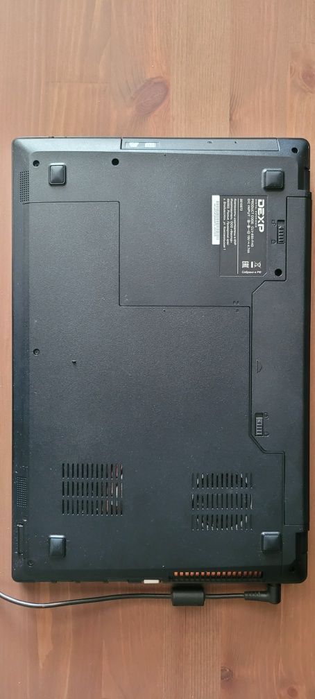 Ноутбук Dexp intel core i7,экран full HD ips