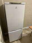 Холодильник Indesit