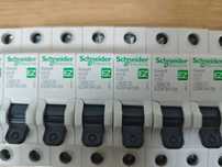 Schneider Electric автоматический выключатель 25А 230