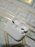 Продам наушники Apple AirPods Pro