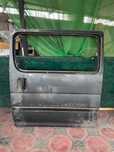 Боковая дверь Toyota Hiace