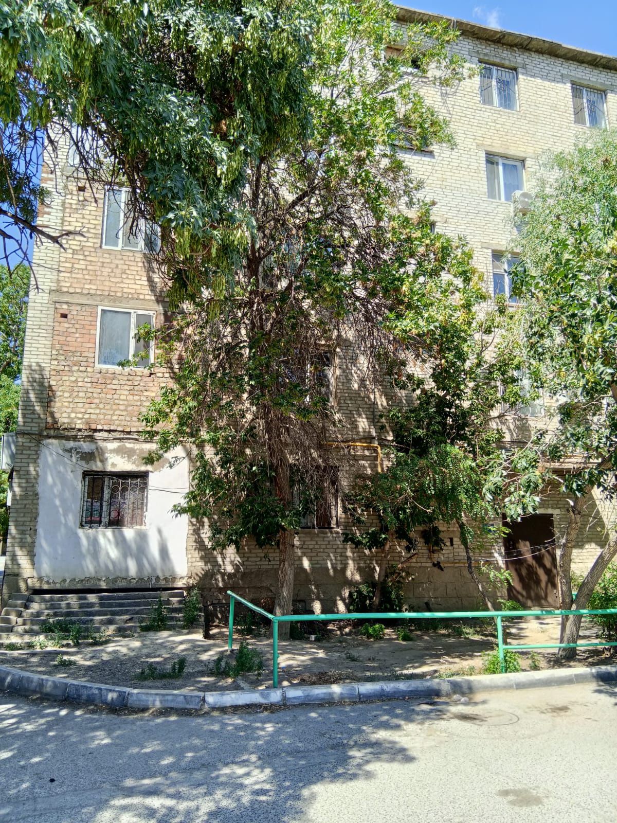 Продается 2х комнатная квартира в хорошем состояние