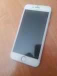 iPhone 7 32 гб в идеале каробка есть