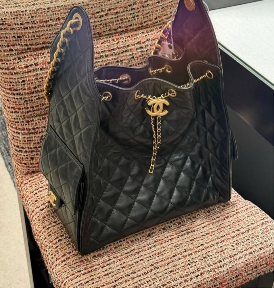 Сумка Chanel 22