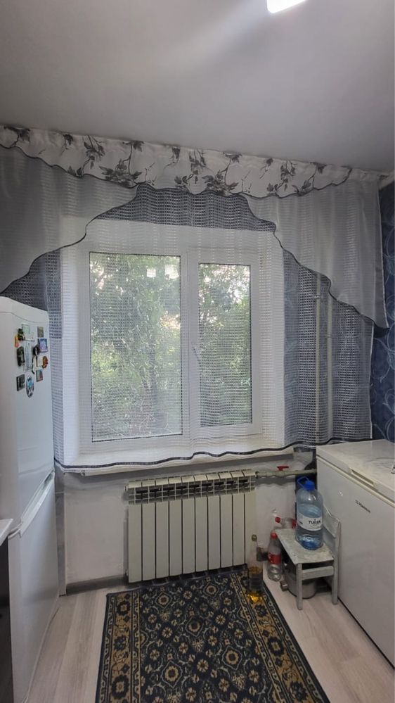 Продам тюль на кухню