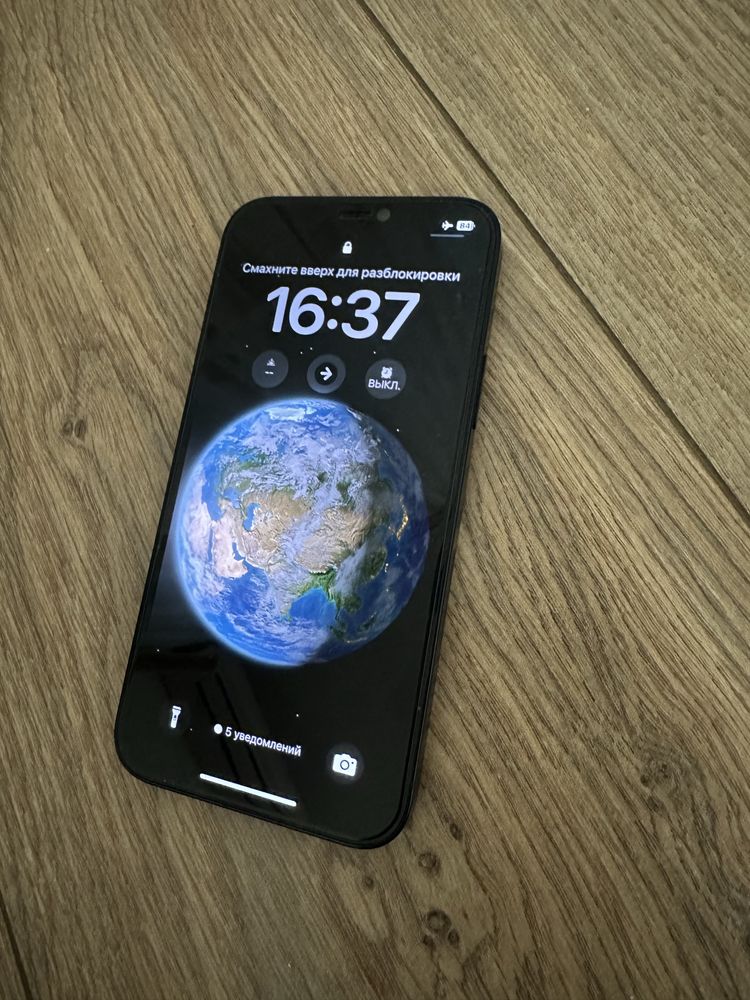 Срочно продаю iPhone 12! В отличном состоянии1