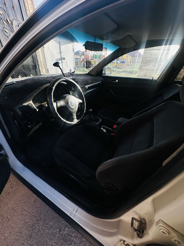 Volkswagen Passat B5 рест 2.8 л