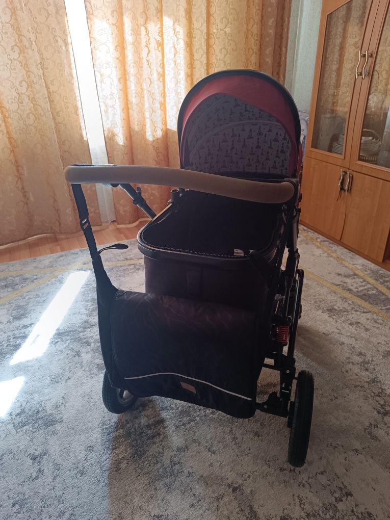Продам коляску в хорошем состоянии