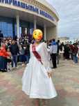 Әдемі ақ көйлек сатылады немесе прокатқа