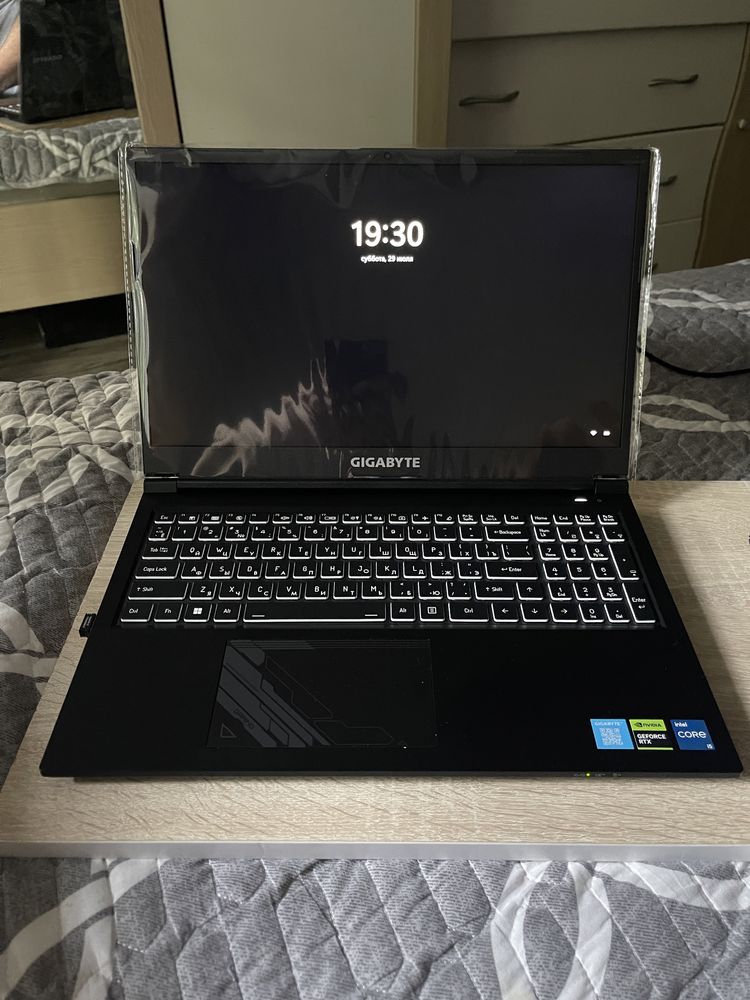 Игровой ноутбук Gigabyte g5