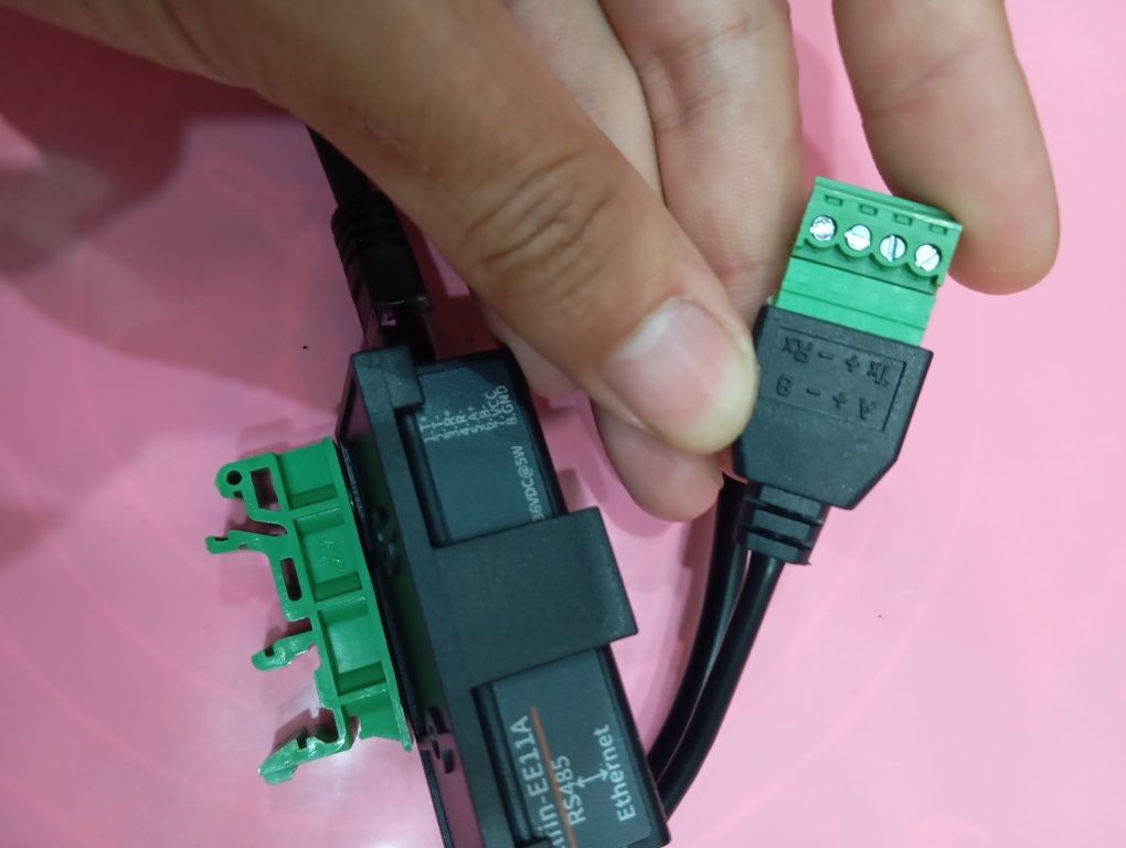 Ethernet конвертер Modbus RTU в Modbus TCP Elfin EE-11 (RS485)