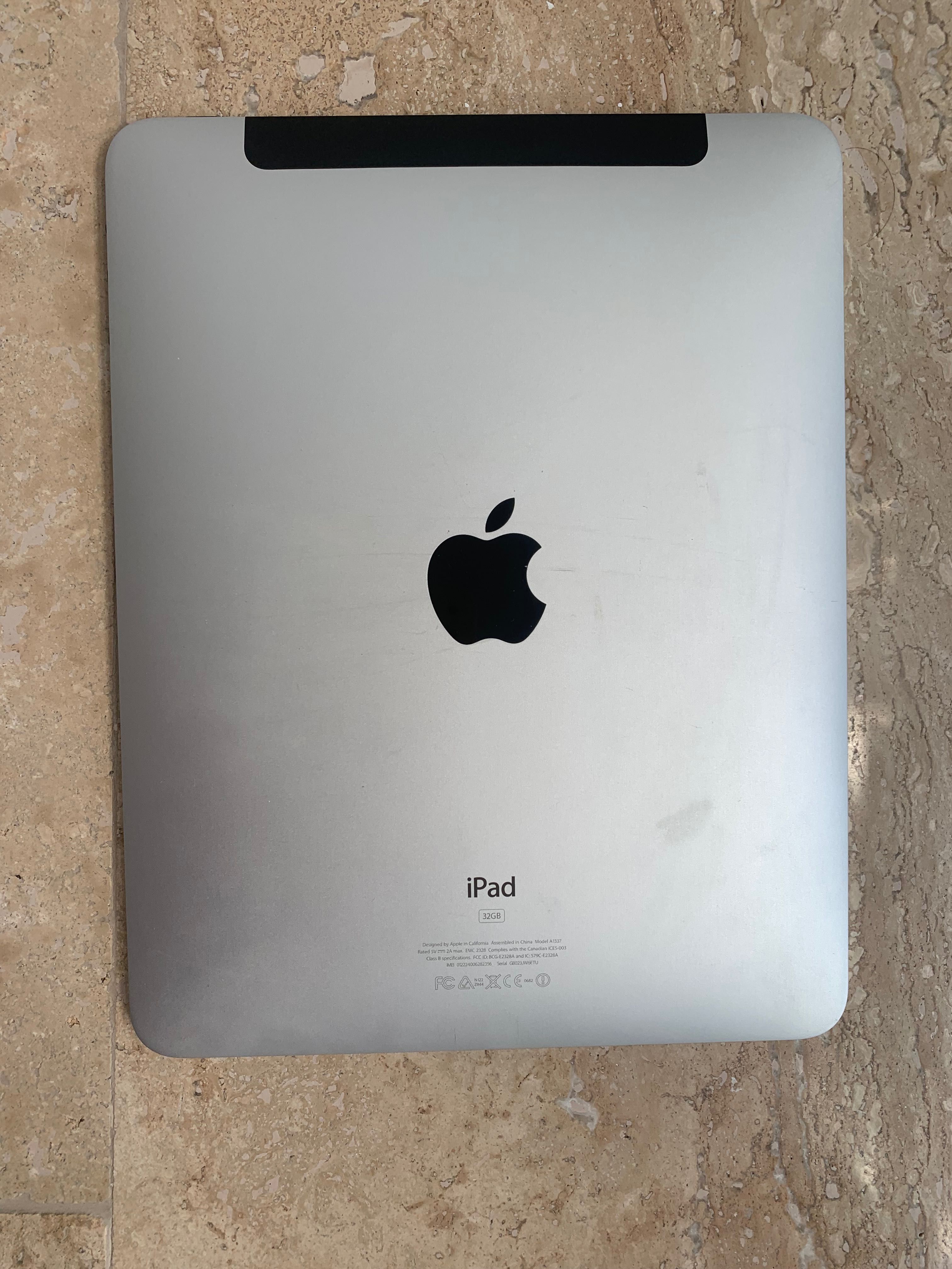 Планшет Apple модель А1337, в нерабочем состоянии