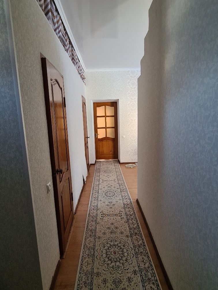 Срочно продам дом на два хозяина с центральным отоплением