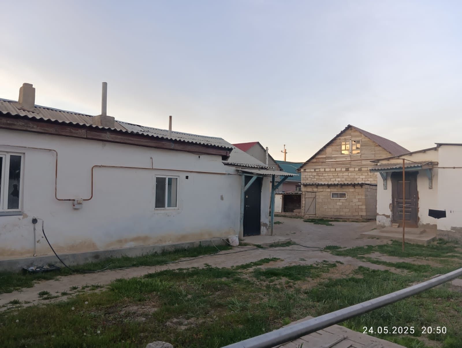 Атыраудан уй сатылады