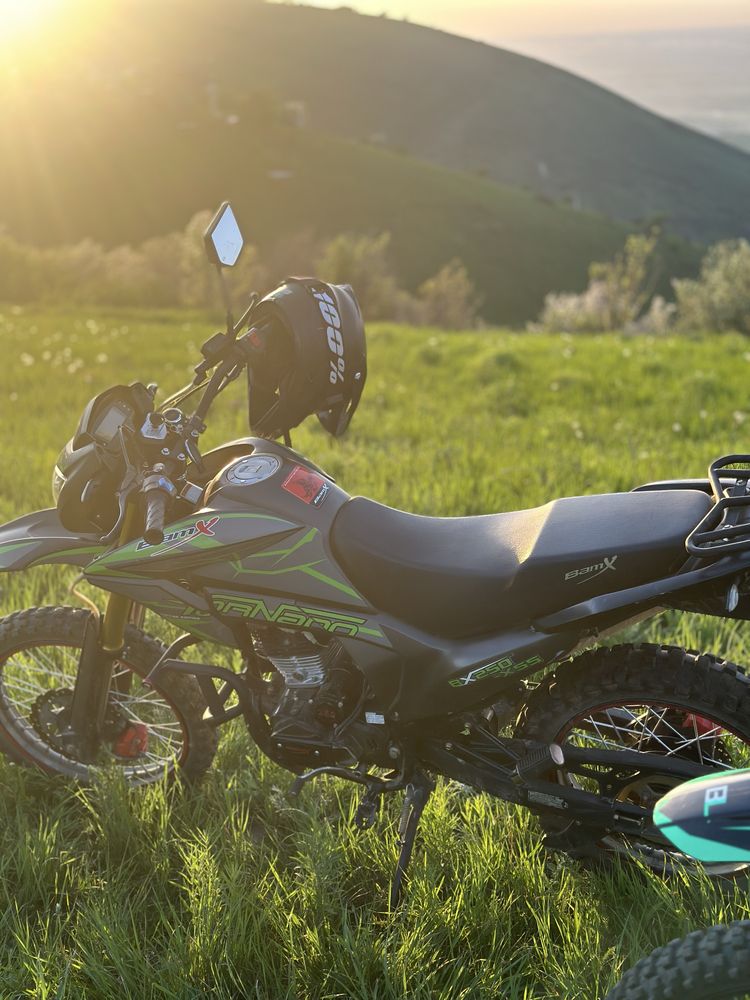 Продам эндуро Bamx 300 кубиков 5ти ступка механика