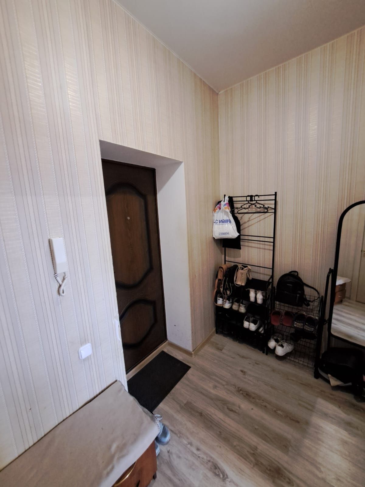 Продам СРОЧНО 1-ком.кв. на Костанай Плаза