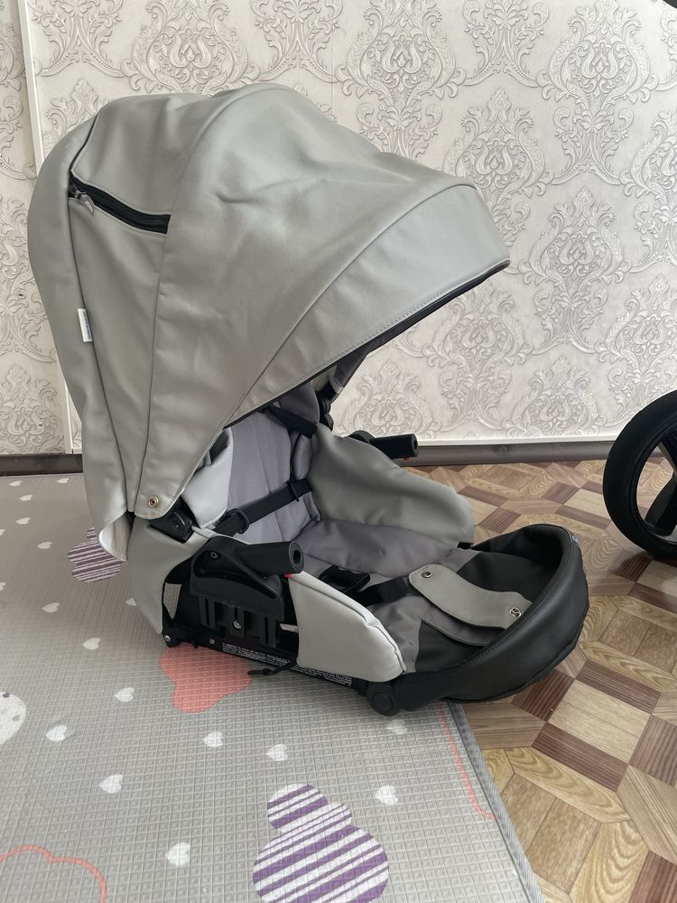 Продам коляску 2в1 в хорошем состоянии.