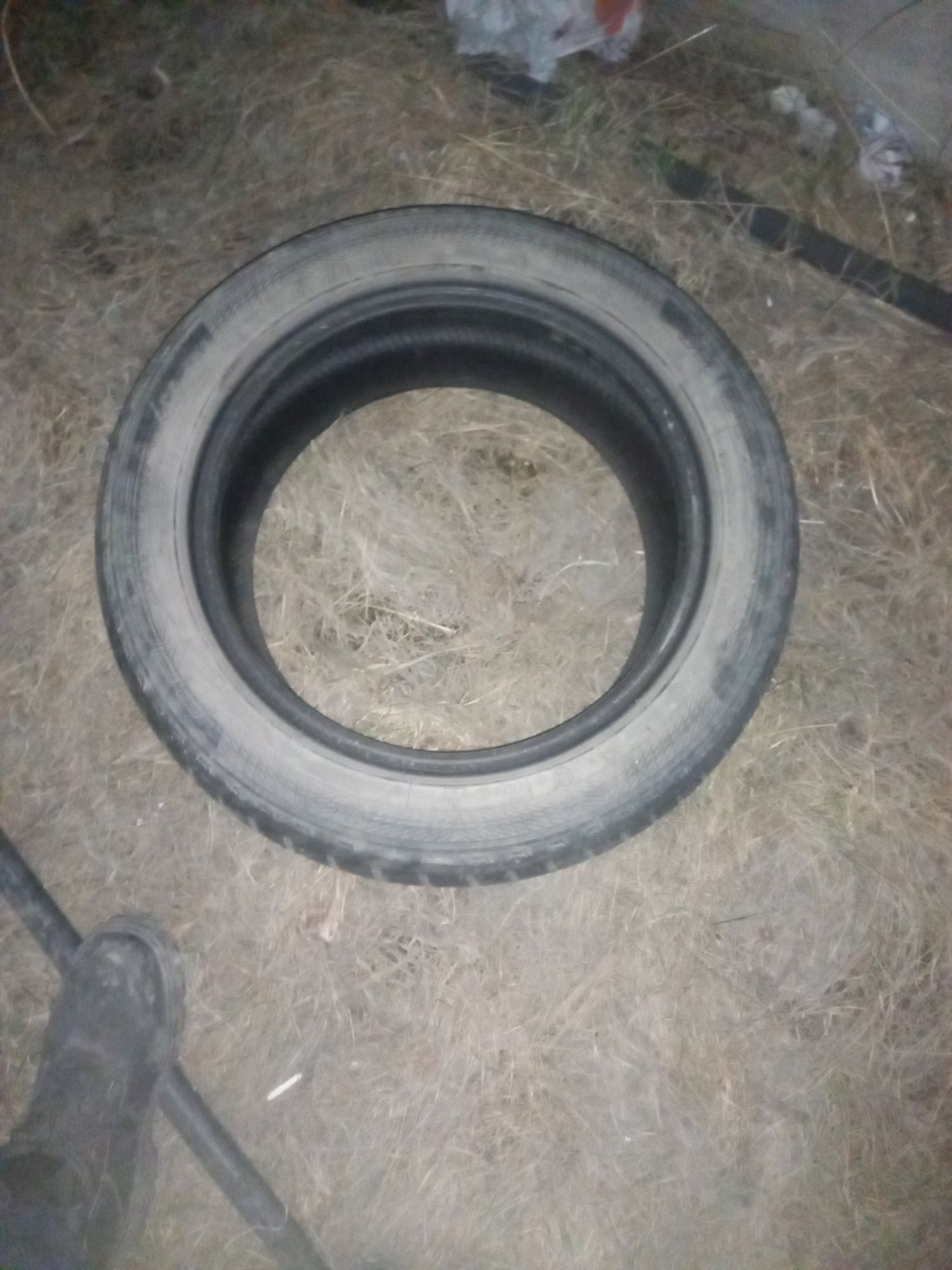 Продам летние шины комплект