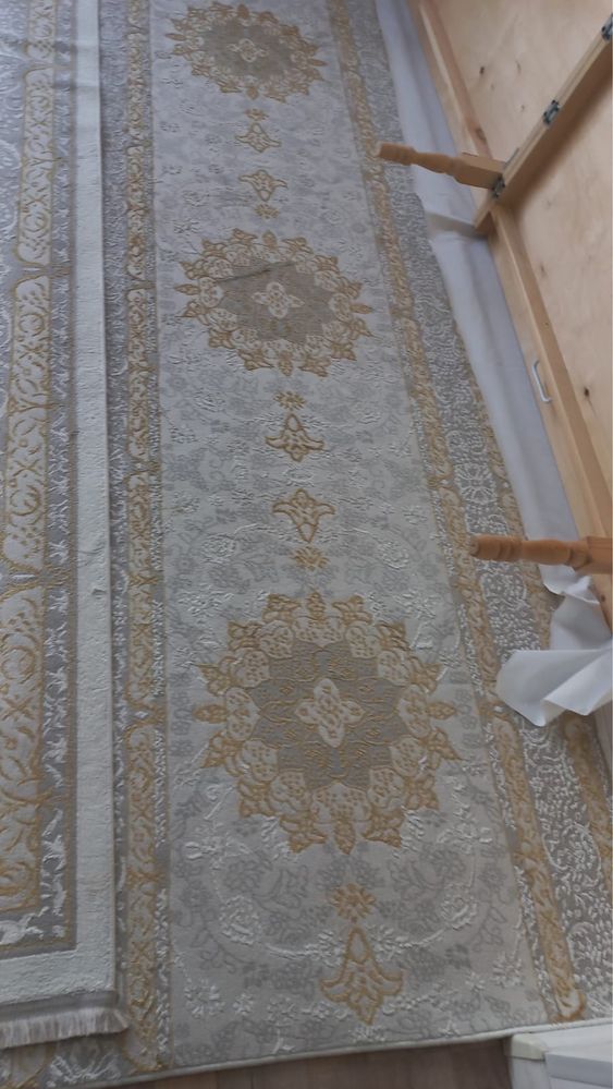 Кілем жақсы сапада қалын 3*5,3*5,3*5,1*3