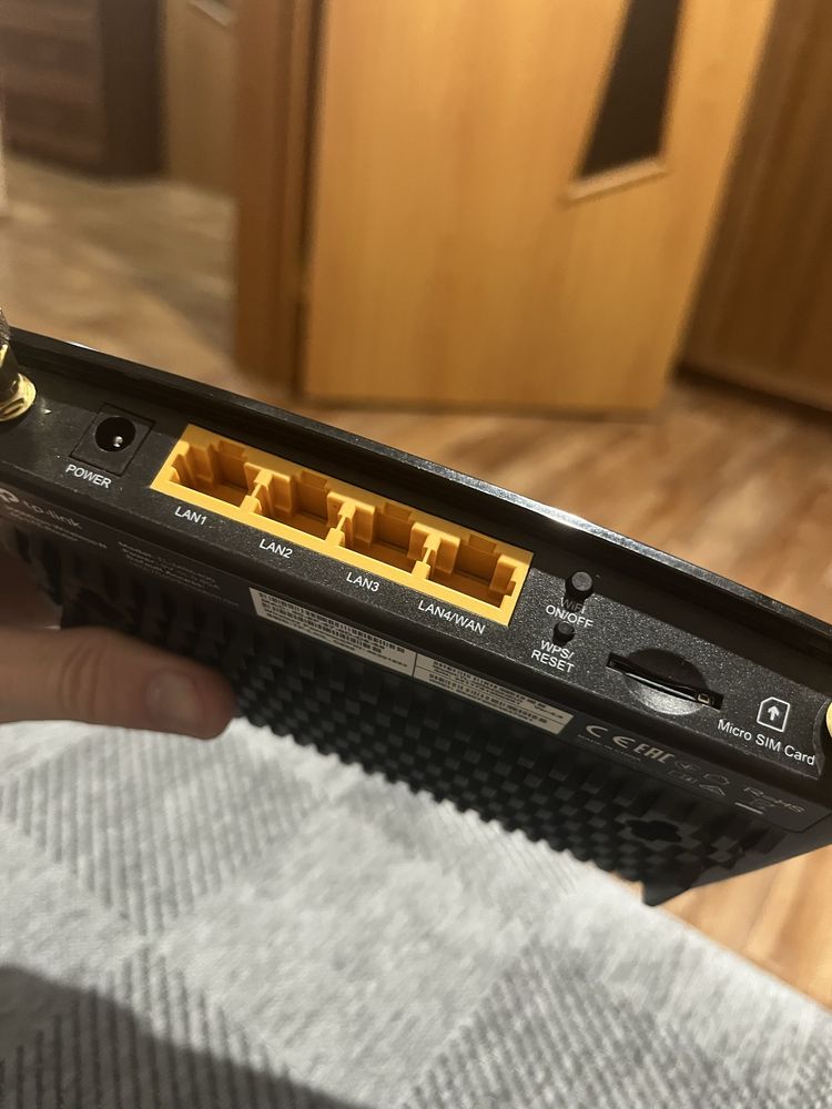 Продам модем роутер TP-link mr6400 v5 и усилитель сигнала MIMO 2x2