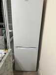 Холодильник Indesit