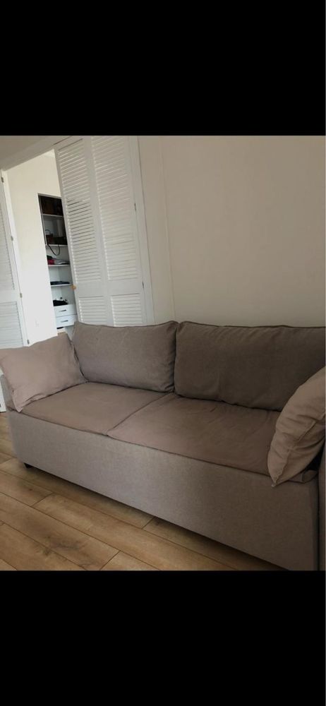 Продам диван IKEA.