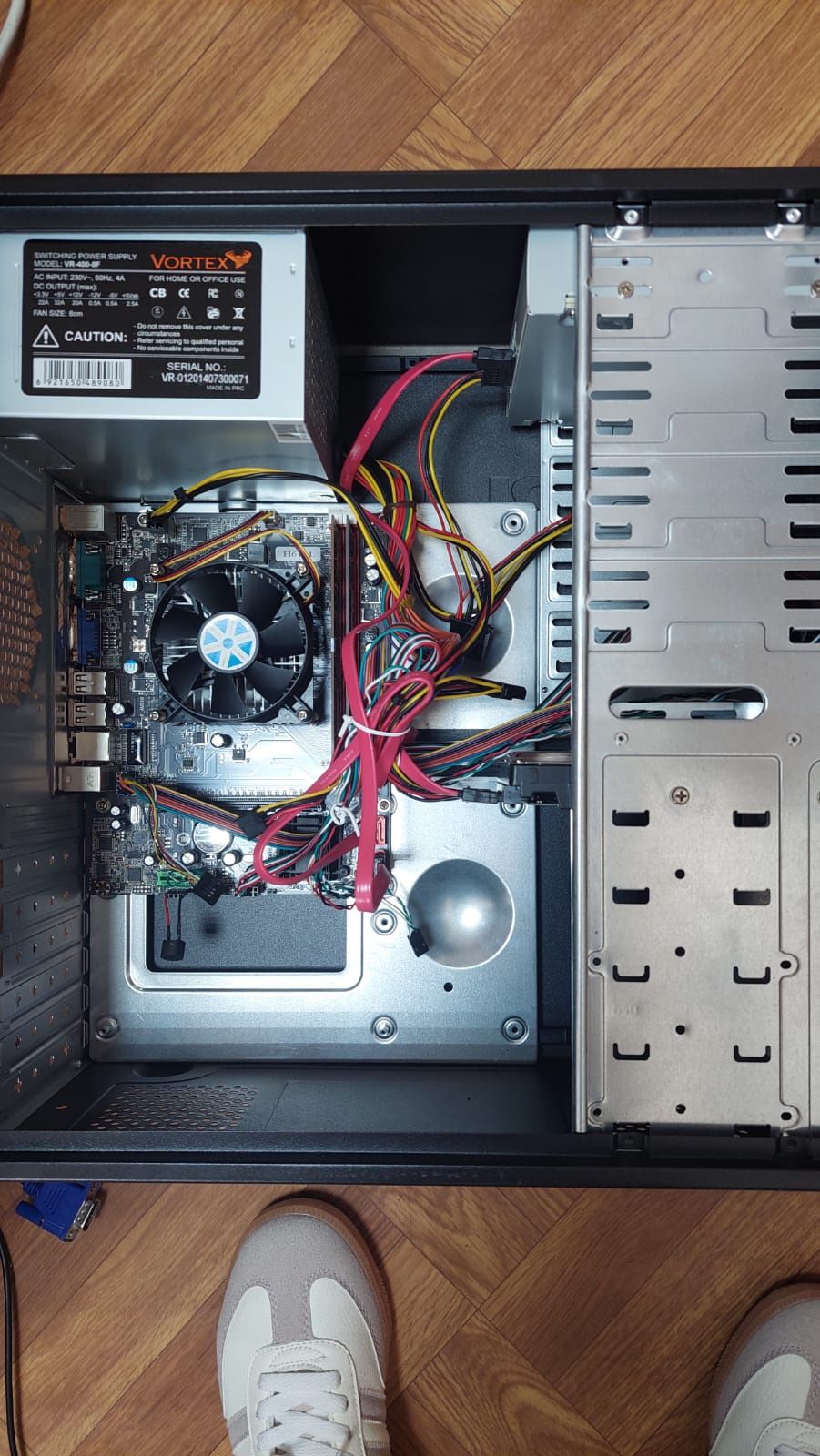 Системный блок   .  . DESKTOP P7J2KOG