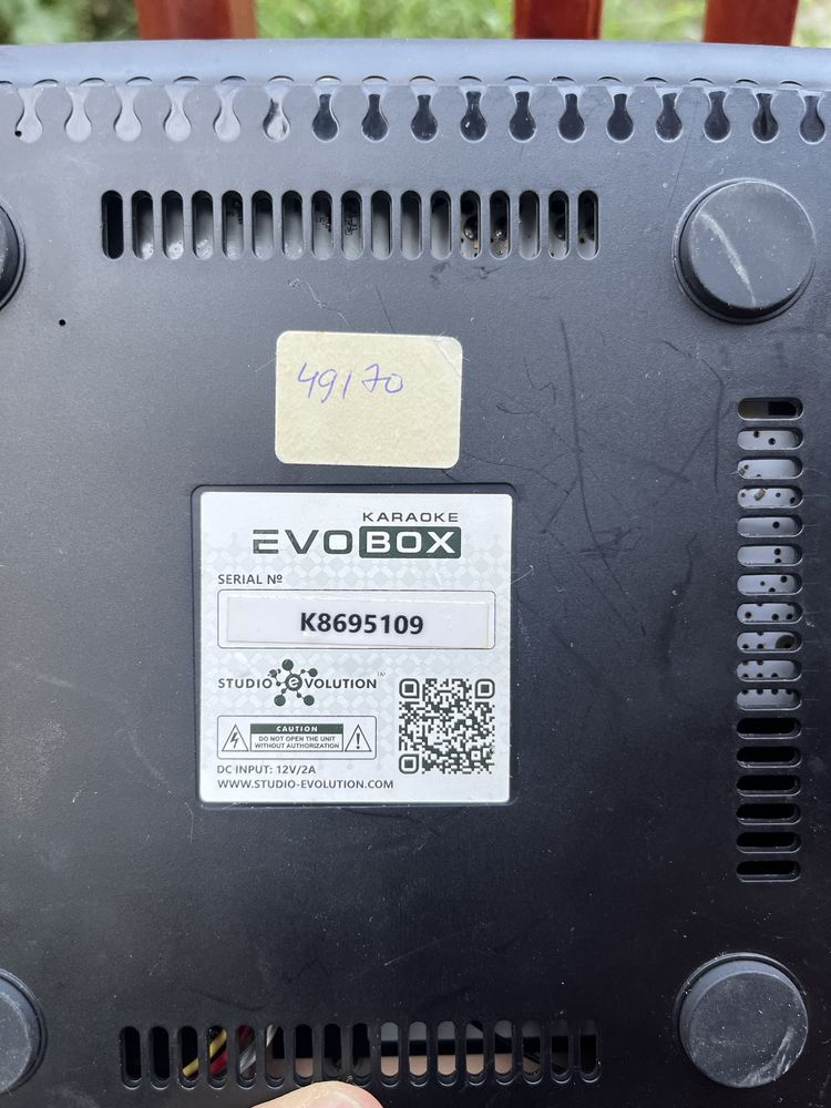 Продам караоке EVO BOX полный комплект