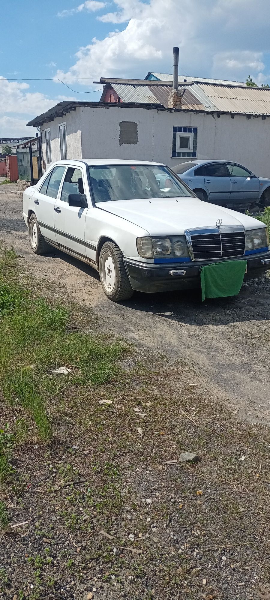 Продам Мэрсс .230е