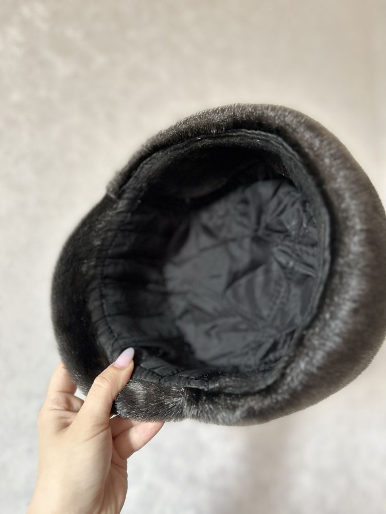 Продам шапку из голубой норки