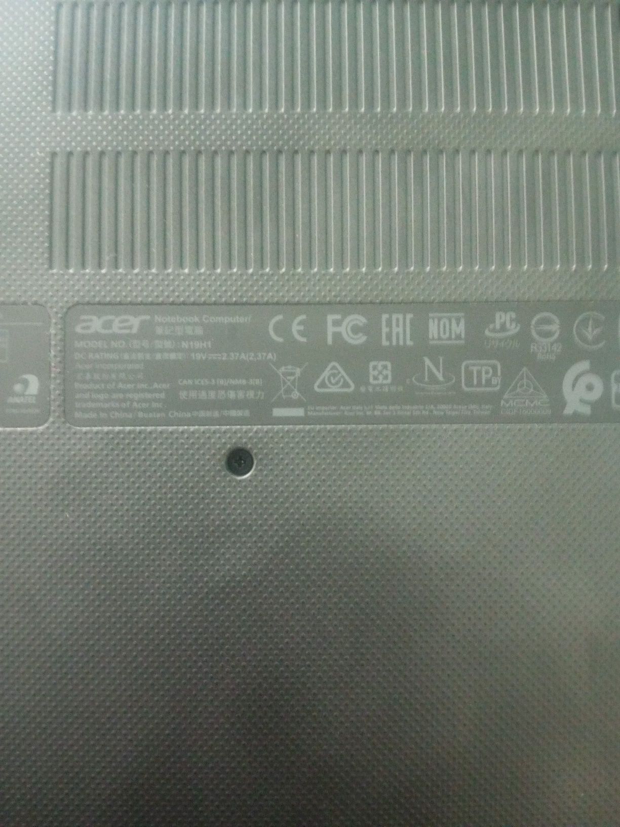 Ноутбук acer aspire 3