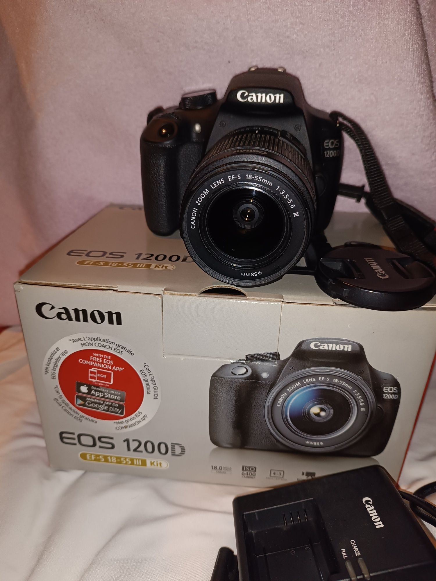 Фотоаппарат Canon EOS 1200D