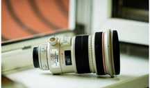 . Canon EF 200mm f/1.8 L USM.          Canon EF 200mm f/2.0L IS USM