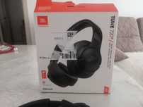 Продам. Jbl tun 720