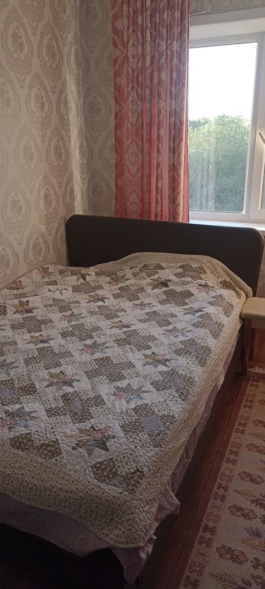 Продам спальний гарнитур б/у в отличном состоянии