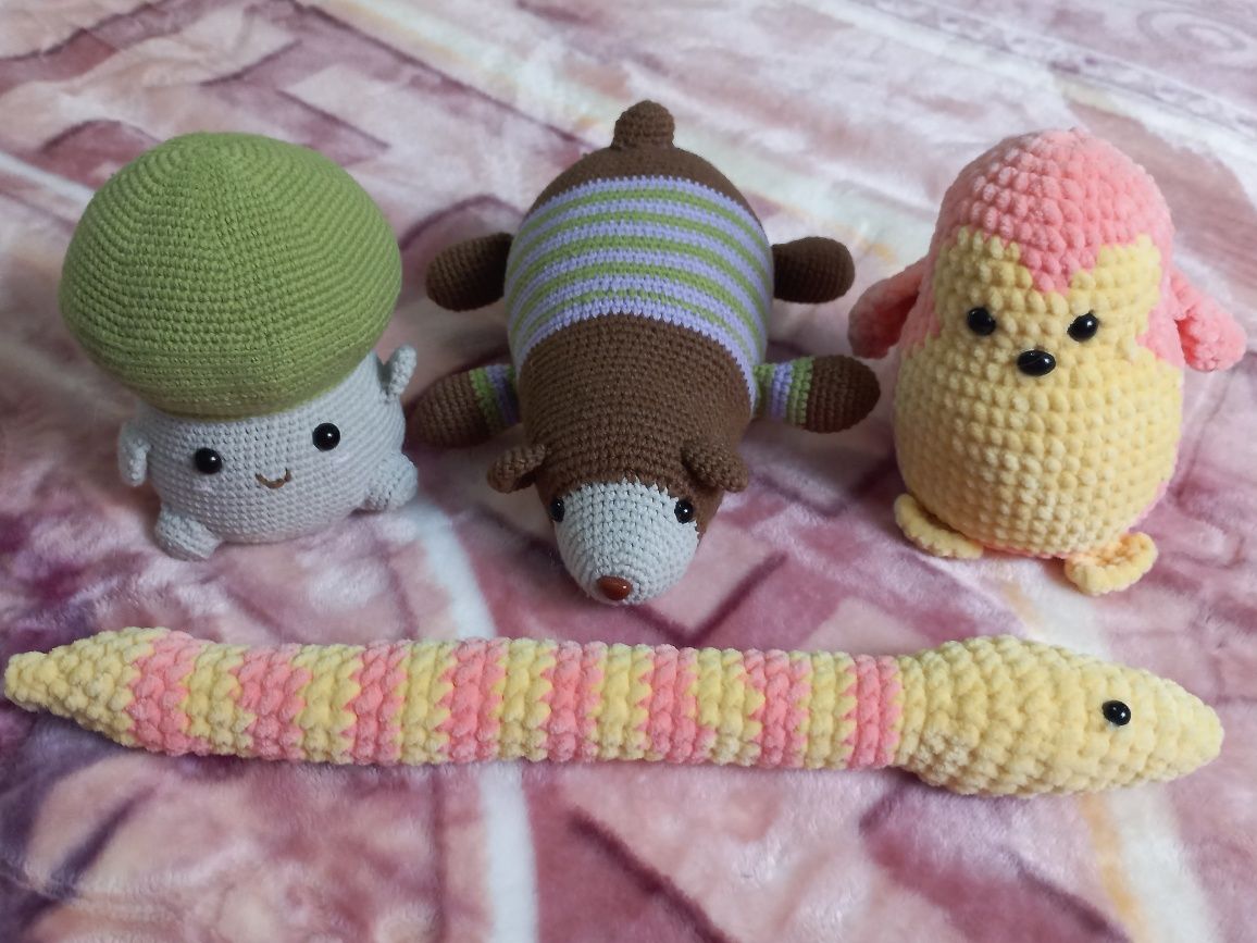 Вязаные игрушки ручной работы новые